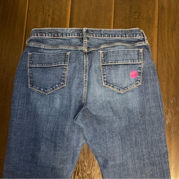 Old Navy the sweetheart bootcut jeans women’s size 14 short - Picture 2 of 4